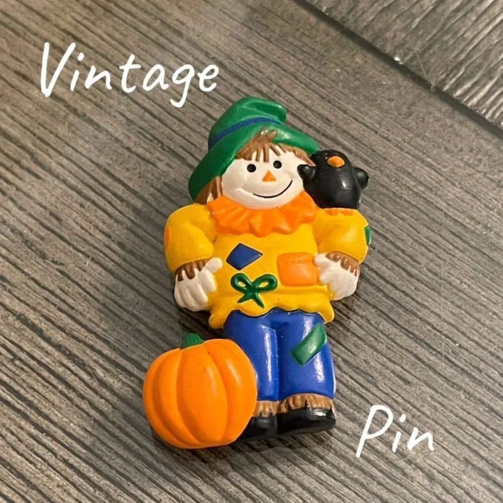 Vintage Hallmark Colorful Scarecrow Figurine with Pumpkin Pin Fall Autumn